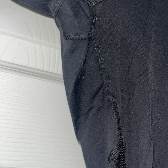 Lululemon CLEARANCE - Picture 5 of 9